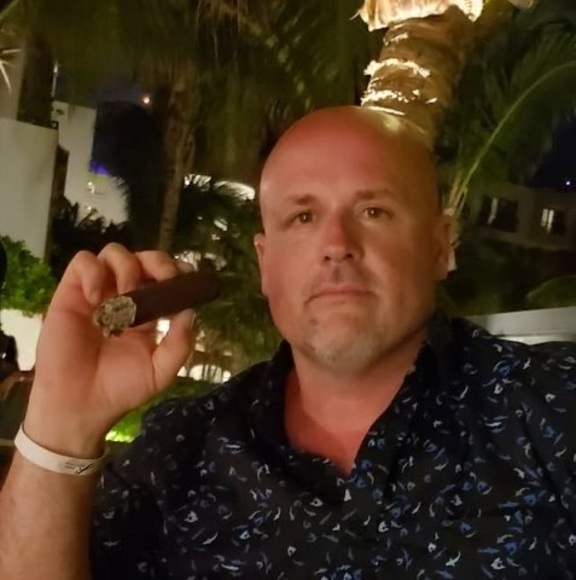 Meet your Posher, Drew - Picture 1 of 1